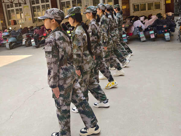 高中生厌学绪如何处理?